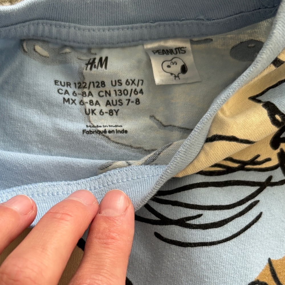 3 Snoopy shirts - Picture 2 of 9